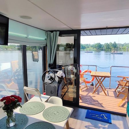 Houseboat Water Boy Apartament Plywajacy Dom Na Wodzie Lodz Apartment Вроцлав Екстериор снимка