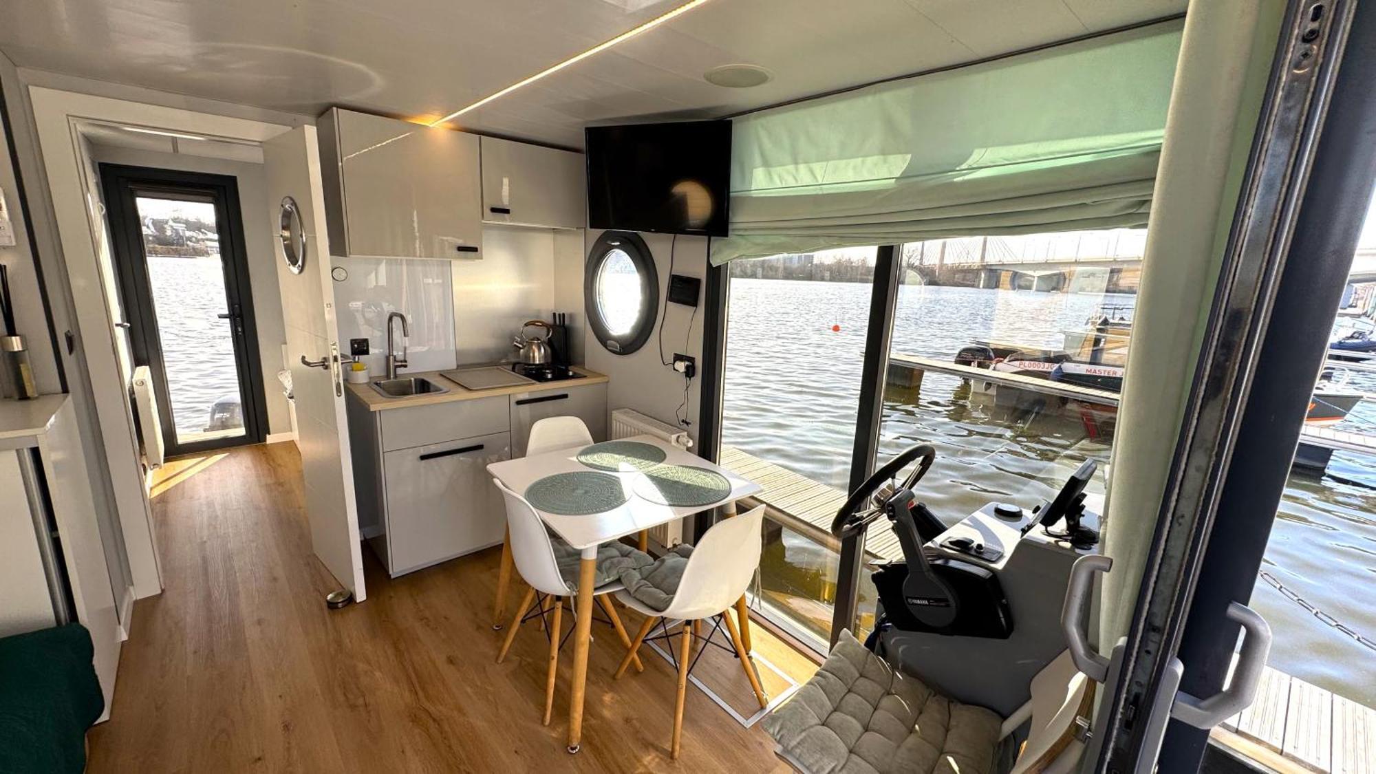 Houseboat Water Boy Apartament Plywajacy Dom Na Wodzie Lodz Apartment Вроцлав Екстериор снимка